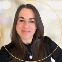 Interprenet Employee Nina Grenningloh Reyes's profile photo