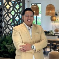 Crown Residential Employee Erick Lora's profile photo