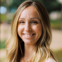 New Home Star Employee Lindsay Klaassen's profile photo