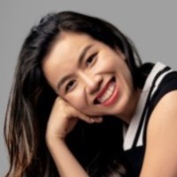 Uyen Le Email