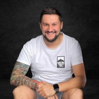 Mykola Borsuk Email
