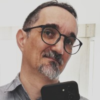 Robespierr​e Silva Email