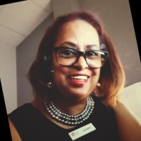 Card Assets Employee Debbie Banks's profile photo