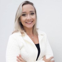 Thaís Diniz Email
