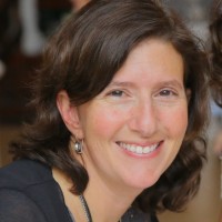 Syncpro Employee Julie Zuckerman's profile photo