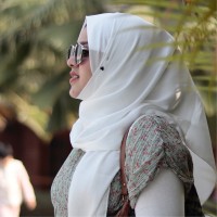 Innama Fatima Email
