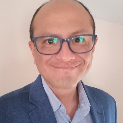 Roberto Ariel Morales Reyes Email