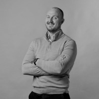 Thomas Smith Email & Phone Number