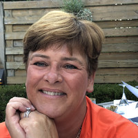 Danielle Binnemans Email & Phone Number