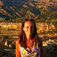Laura Cantori Email & Phone Number