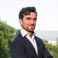 Julian Hoffmann Anton Email