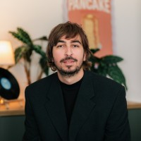 Gianni Megna Email