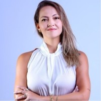 Janainna Biancalana Email