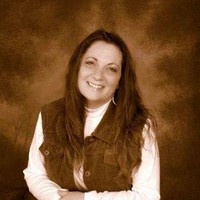 Pineapple Press Employee Janet Post's profile photo