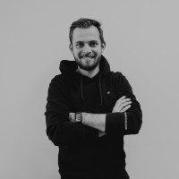 Tomáš Šusta Email
