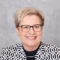 Yvonne van Dijk Email & Phone Number