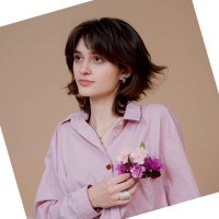 Barsky Gallery Employee Olivia Schmidt's profile photo