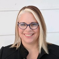 actively looking Employee Kristen Welter's profile photo