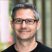 Bastian Schraplau Email