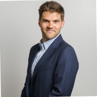 Tom van Acker Email