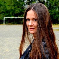 Alice Thompson Email & Phone Number