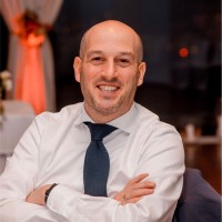 UBS Employee Daniel Neubauer's profile photo