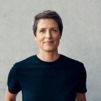 Sandra Wolf Email
