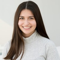 Layla Rolleri Email & Phone Number