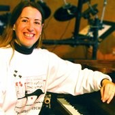 Suzy Wilson Email & Phone Number