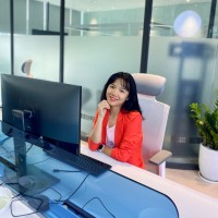 Quỳnh Nguyễn Email