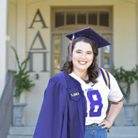 Abigail Hollingsworth Email & Phone Number