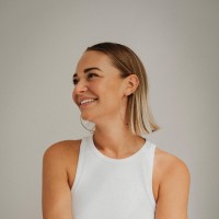 Eline Heuts Email & Phone Number
