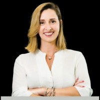 PARAMIS CAPITAL Employee Janaina Mello's profile photo