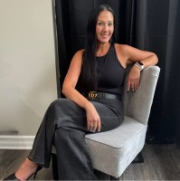 Book Yourself Solid® Employee Ronda Vaughn's profile photo