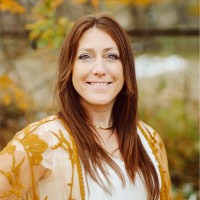 Burnalong Employee Beth Kahny's profile photo