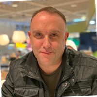 Inditex Employee James Holmes's profile photo