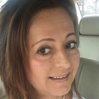 Adore Cosmetics Employee Claudia Orozco's profile photo