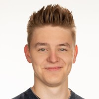 Sascha Brägger Email