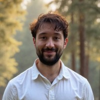 dili (YC S23) Employee Brian Fernandez's profile photo