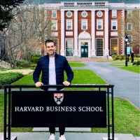 E-mail e número de telefone de Dov Girnun