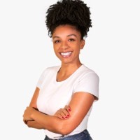 Estuda.com Employee Talita Vergínio's profile photo