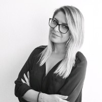 Yana Georgieva Email