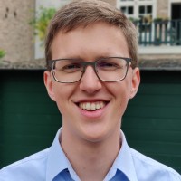 Pieter van Zelst Email