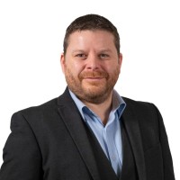 Cullen Wealth Employee Warren Bentham's profile photo