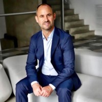 Alejandro Millán Email