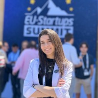 Edubolt Employee Maria Roumouz's profile photo