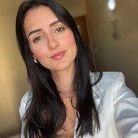 Izabella Nunes Email