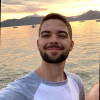 Vinícius Bueno Email