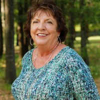 Affiliated Bank Employee Nicki Mitchell's profile photo