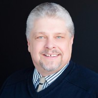 Universal Printing Services Employee Bruce Hoium's profile photo